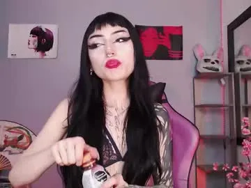 cati_petite Image 18