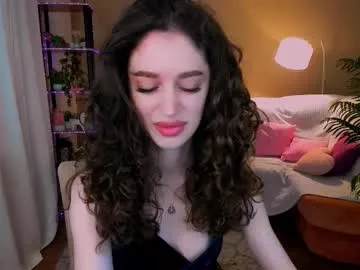 christinaconteeree Image 12