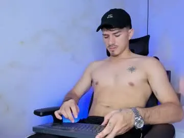 dustin_falcon Image 3