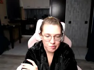 reginasmilee Image 16