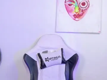 sara_queen9 Image 19